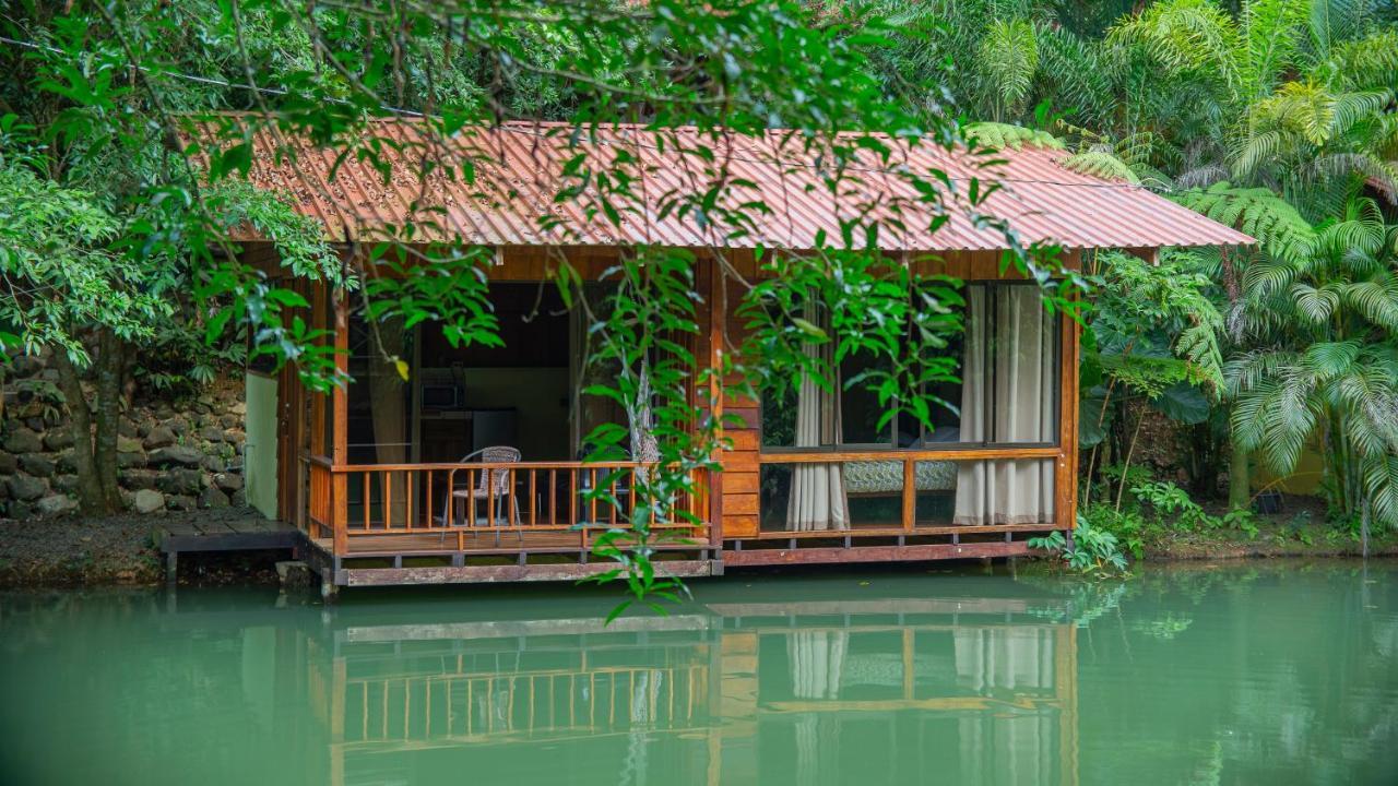 Cabanas Del Lago La Fortuna Exterior photo